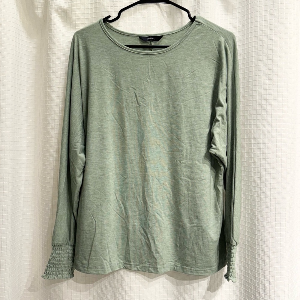 H&M Sage Green Long-Sleeve Top with Smocked Cuffs